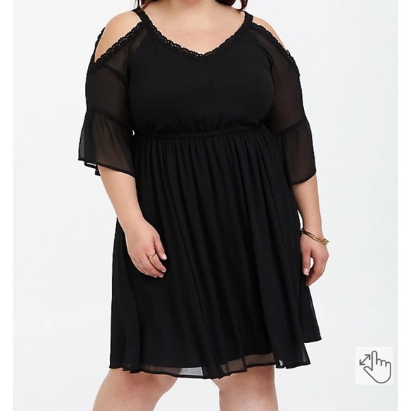 Torrid Size 1 Black Chiffon Cold Shoulder Skater Dress NWT - Picture 2 of 6